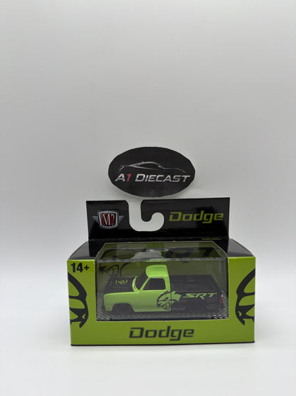 M2 Machines 1976 Dodge Adventurer 150 - Custom Chase