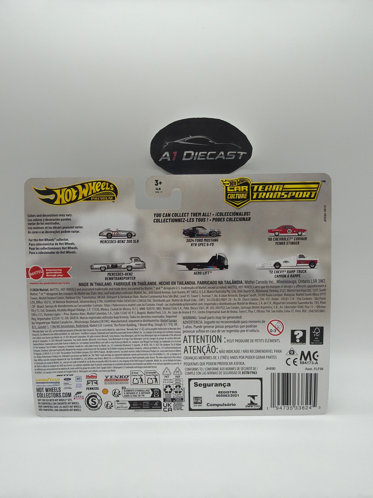 Hot Wheels Premium Car Culture Team Transport Mercedes-Benz 300 SLR & Mercedes-Benz Renntransporter