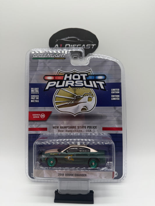 Greenlight Hot Pursuit 2018 Dodge Charger Chase