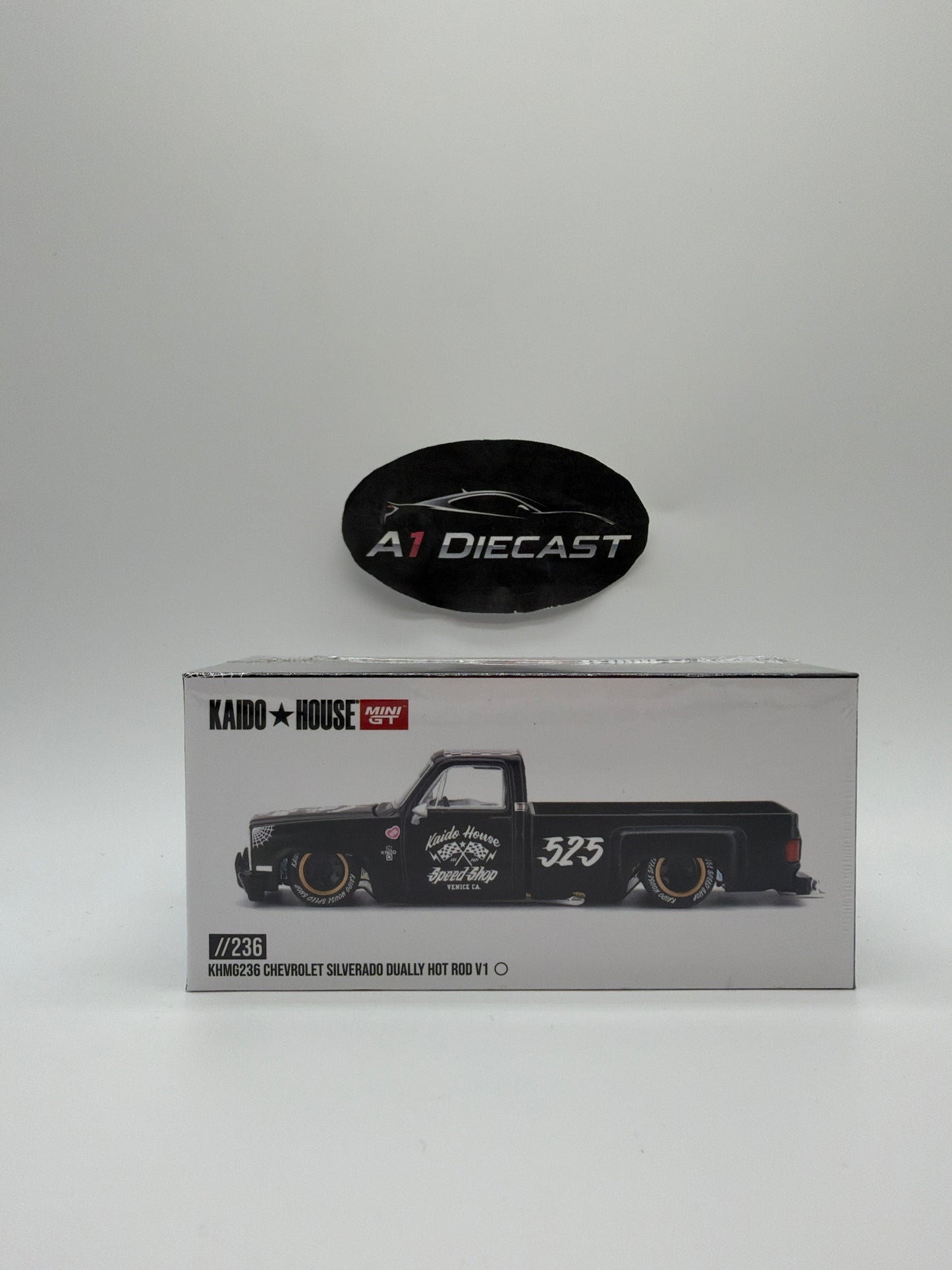 Kaido House Mini GT Chevrolet Silverado Dually Hot Rod V1 // 236