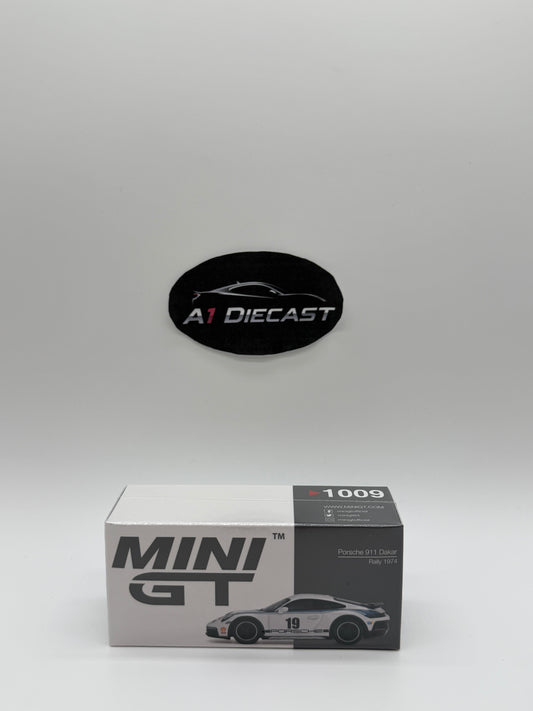 Mini GT Porsche 911 Dakar