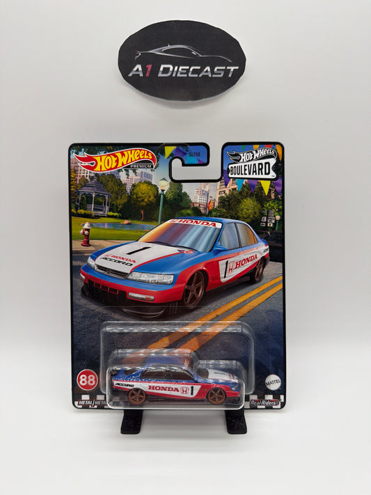 Hot Wheels Premium Boulevard ‘94 Honda Accord