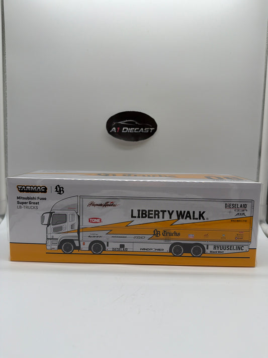 Tarmac Works Mitsubishi Fuso Super Great LB-Trucks