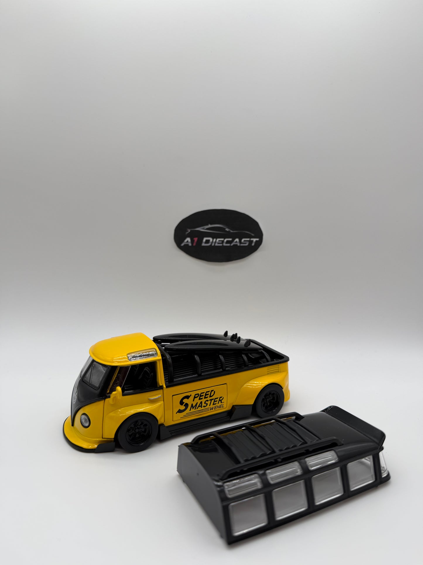 Pull Toy Volkswagen T1 Bus