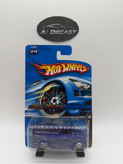 Hot Wheels Dairy Delivery 2006 Mystery Car