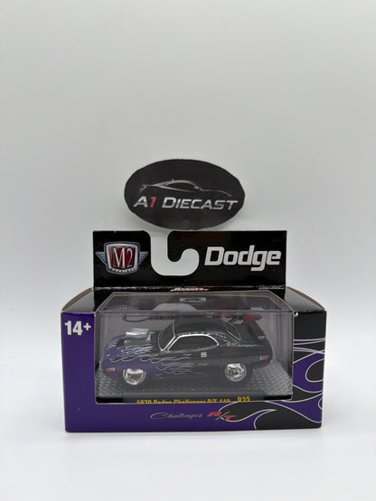 M2 Machines 1970 Dodge Challenger R/T 440