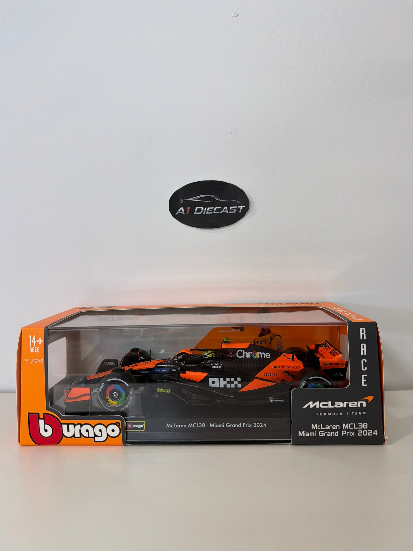 Bburago McLaren MCL38 - Miami Grand Prix 2024 (Lando Noris #4)