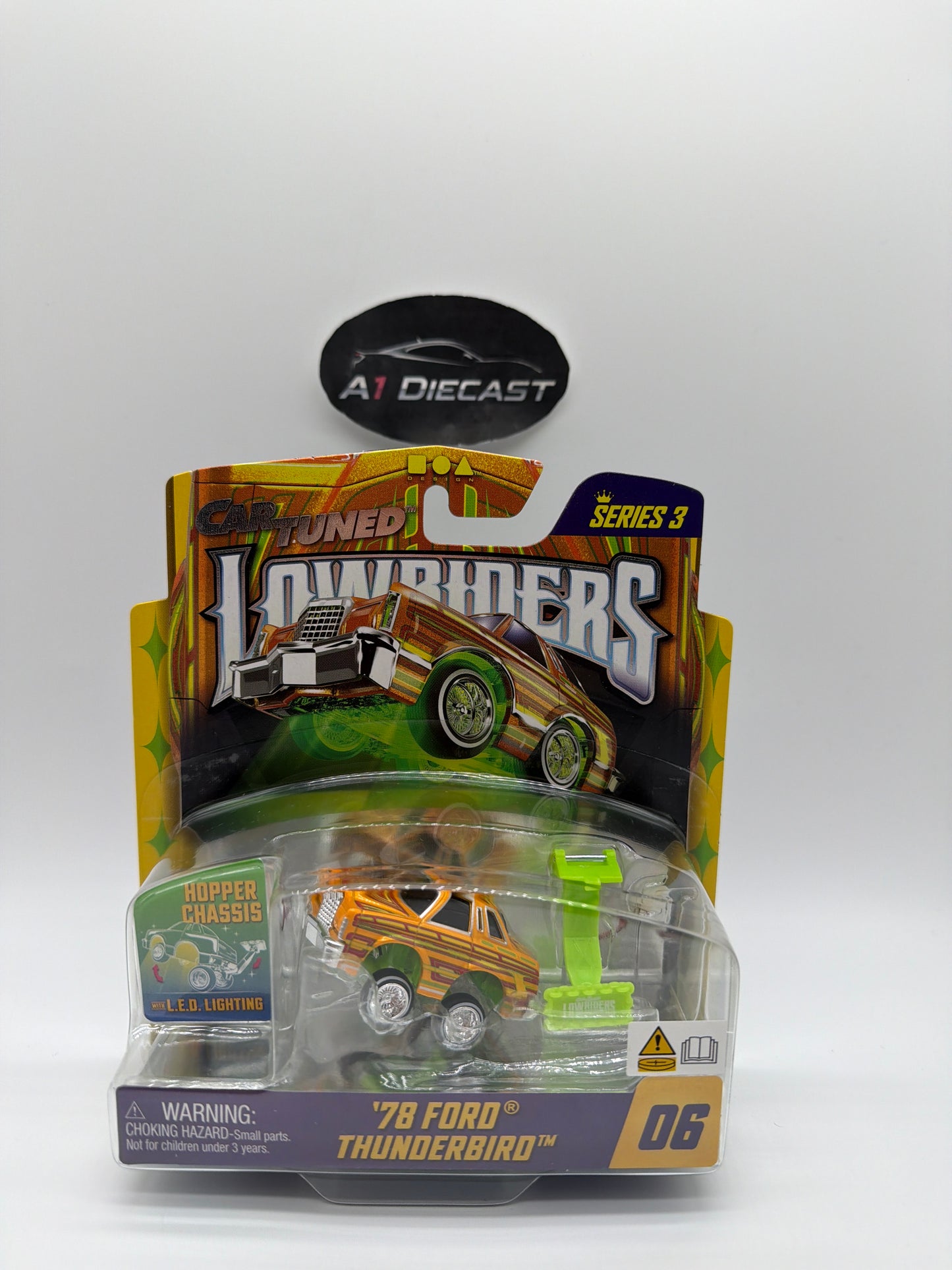 Car Tuned Lowriders ‘78 Ford Thunderbird series 3 // 06