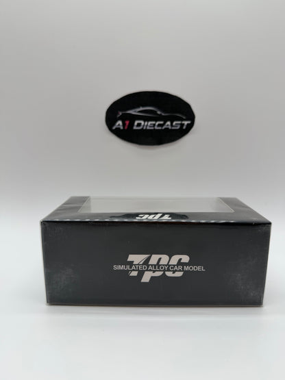 TPC Porsche 964 RWB Akita With Doll