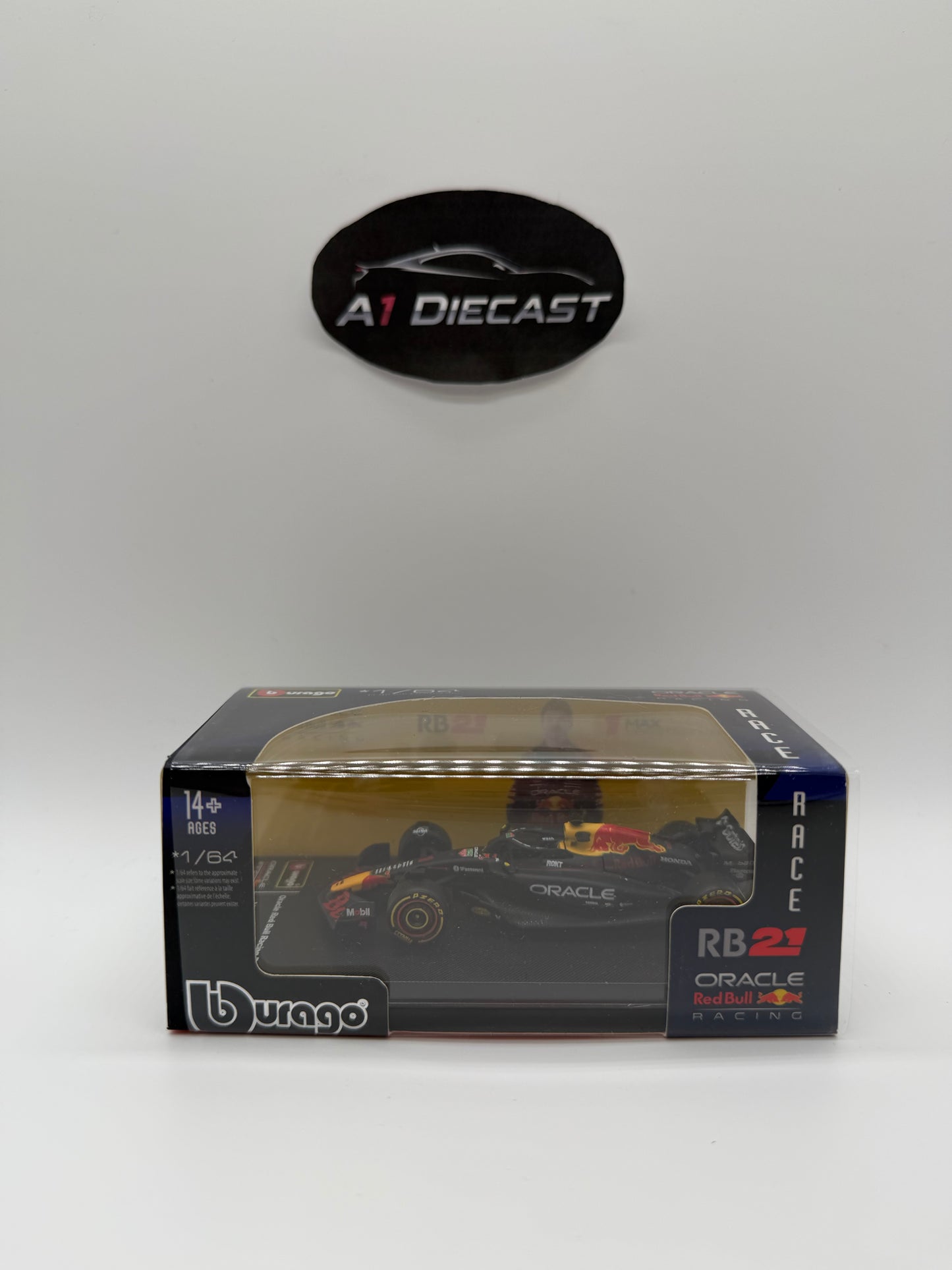 Bburago Oracle Red Bull Racing RB21 Max Verstappen 1