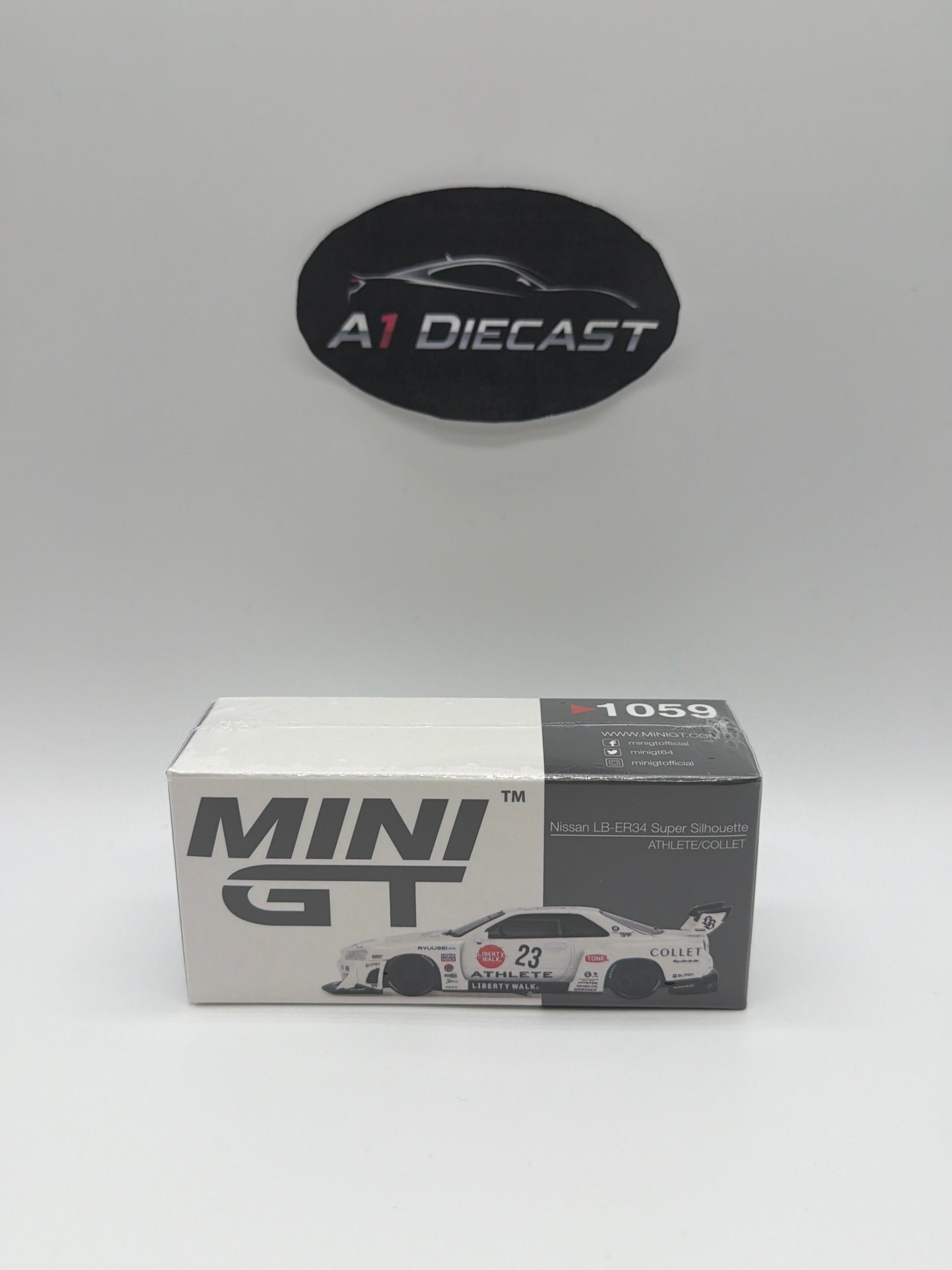Mini GT Nissan LB-ER34 Super Silhouette