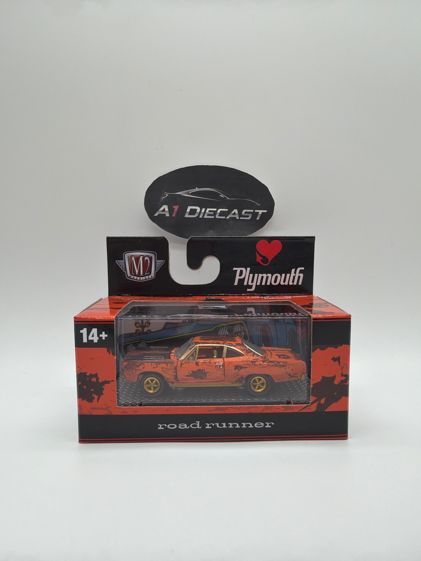 M2 Machines 1969 Plymouth Road Runner Chase