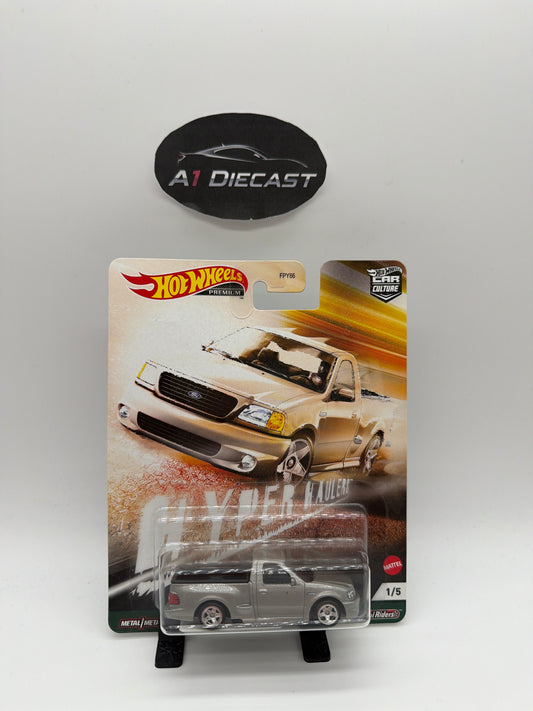 Hot Wheels Premium Car Culture ‘99 Ford F-150 SVT Lightning