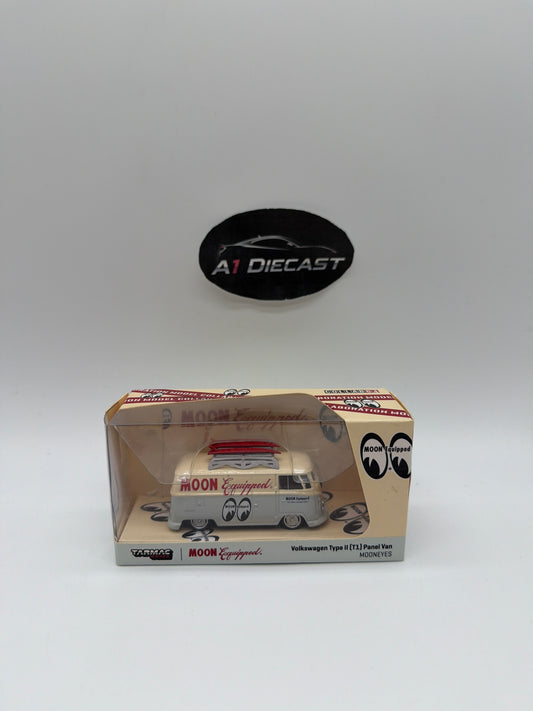Tarmac Works Collab 64 MoonEyes Volkswagen Type II (T1) Panel Van