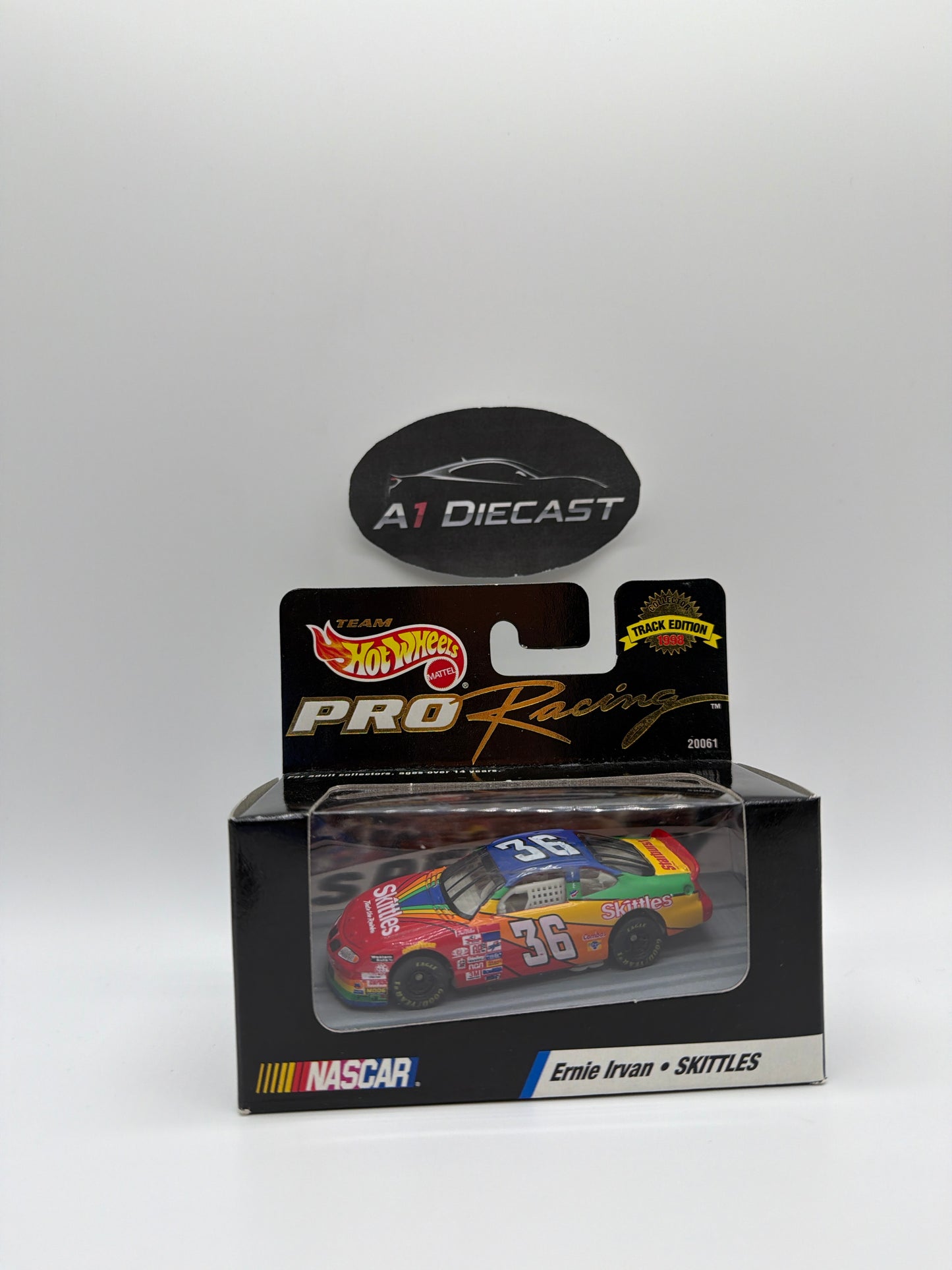 Team Hot Wheels Pro Racing Ernie Irvan • Skittles