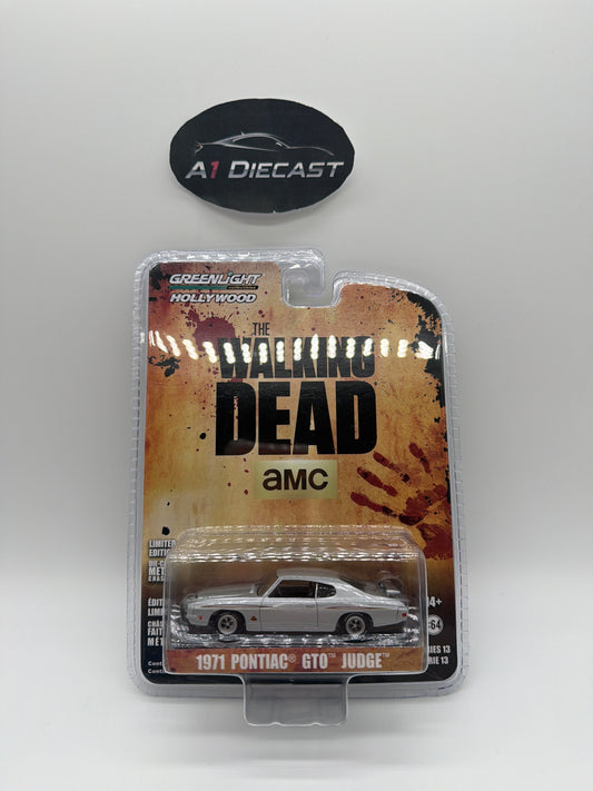 Greenlight Hollywood The Walking Dead 1971 Pontiac GTO judge