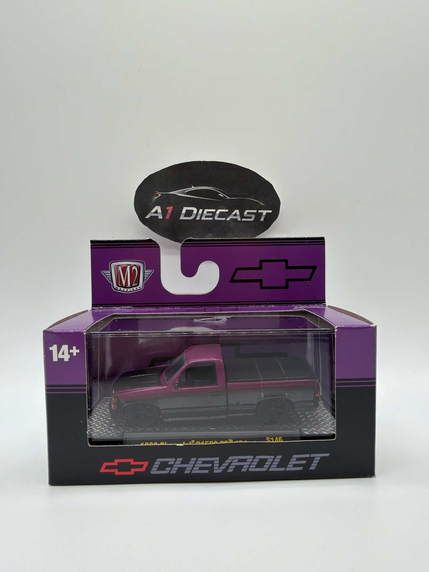 M2 Machines 1992 Chevrolet C1500 SS 454