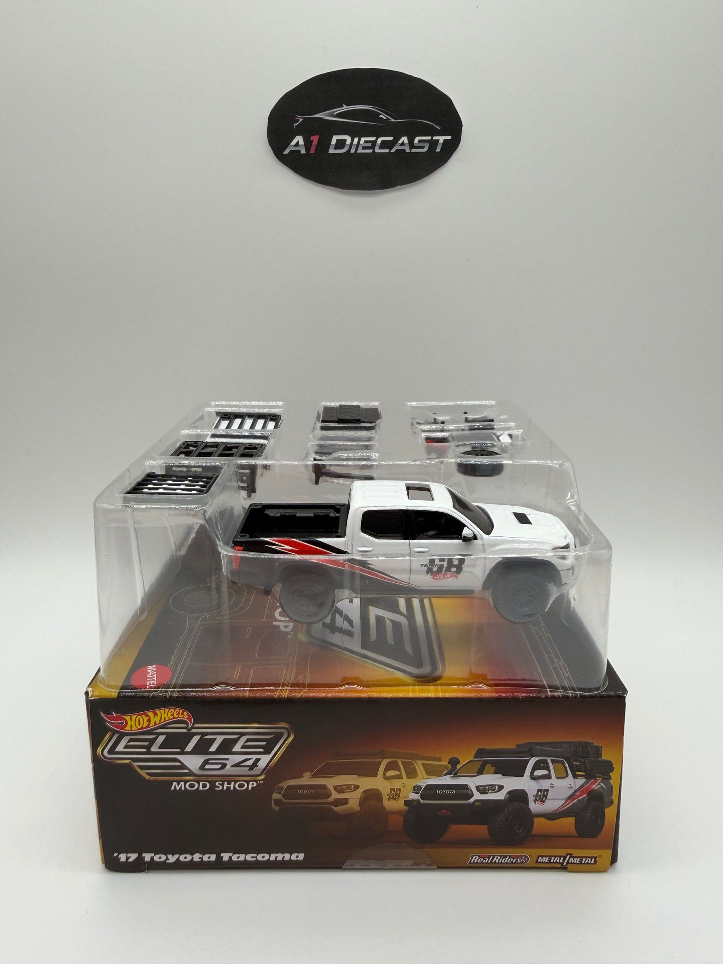 Hot Wheels Elite 64 Mod Shop ‘17 Toyota Tacoma