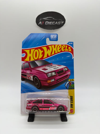 Hot Wheels ‘87 Ford Sierra Cosworth Super Treasure Hunt