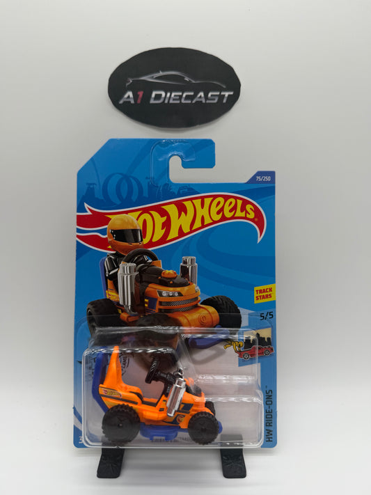 Hot Wheels Grass Chomper Treasure Hunt