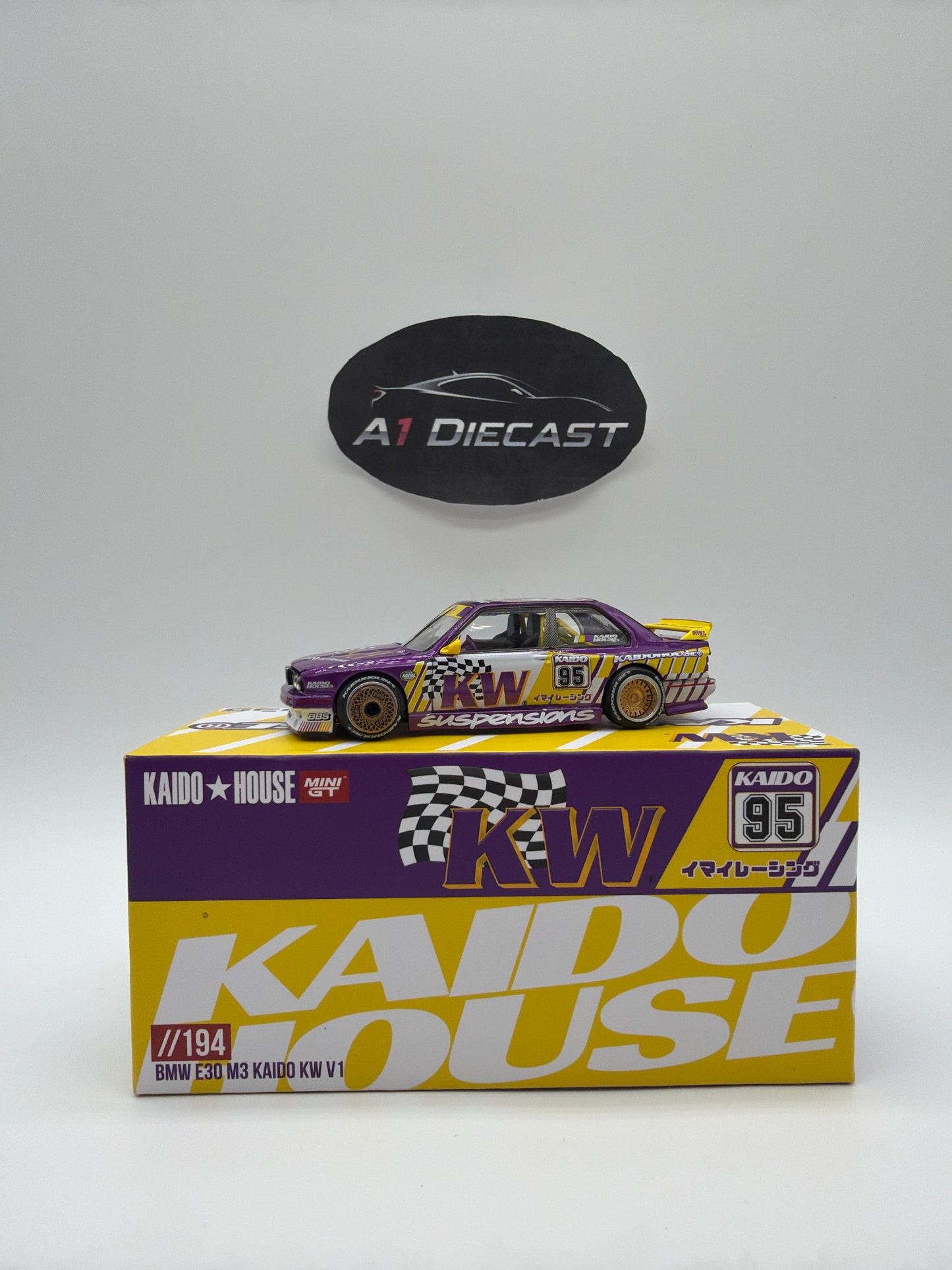 Kaido House Mini GT BMW E30 M3 Kaido KW V1 - KHMG194