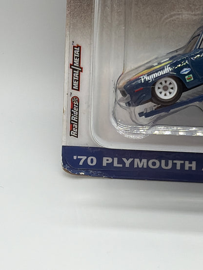 Hot Wheels Premium Car Culture Team Transport ‘70 Plymouth AAR Cuda & Sakura Sprint