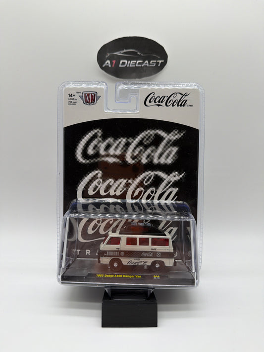 M2 Machines Coca-Cola 1965 Dodge A100 Camper Van Chase