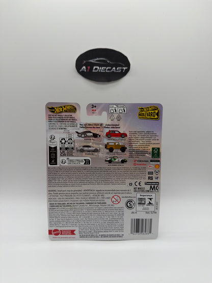 Hot Wheels Premium Boulevard Alfa Romeo GTV6 3.0