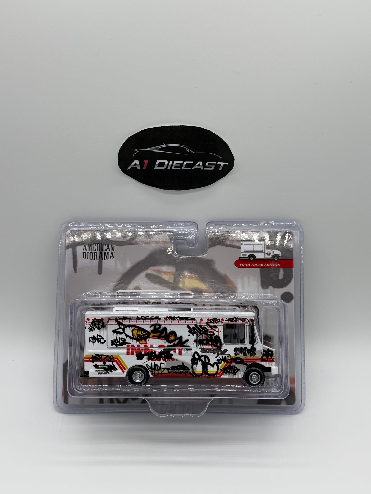 American Diorama Food Truck Edition The Graffiti Truck   AD-70102