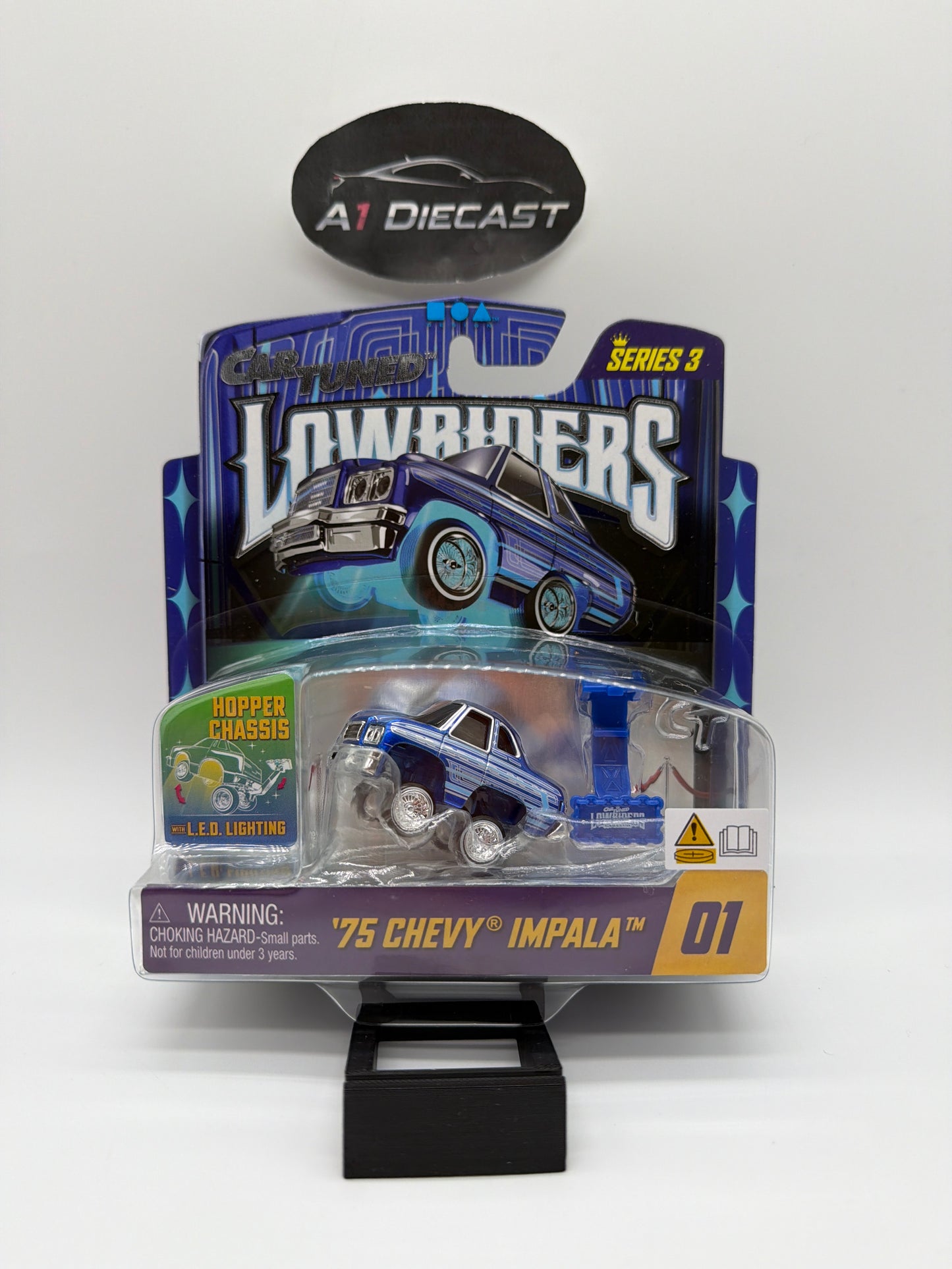 Car Tuned Lowriders ‘75 Chevy Impala series 3 // 01