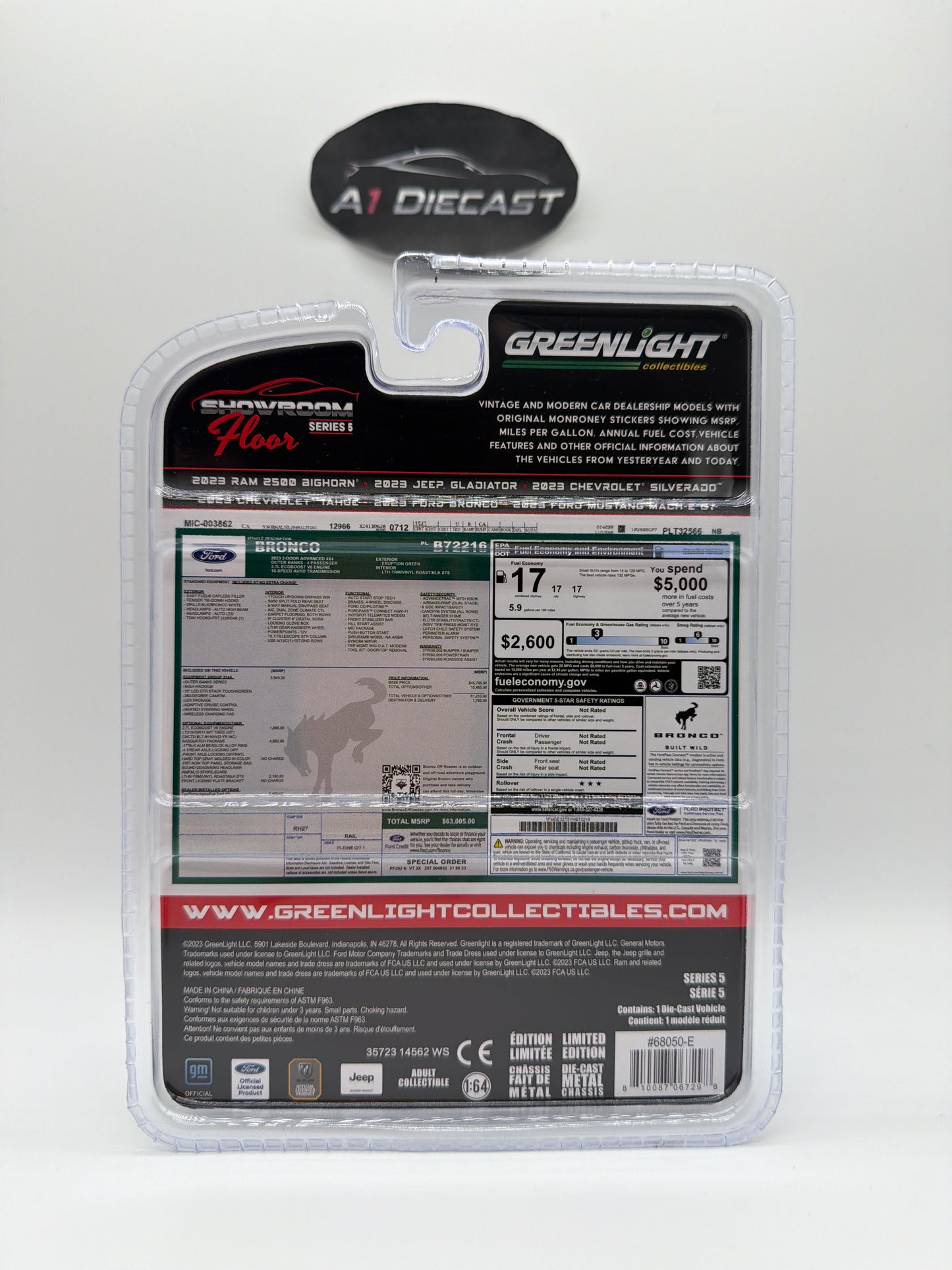 Greenlight Showroom Floor Series 5 2023 Ford Bronco Outer Banks