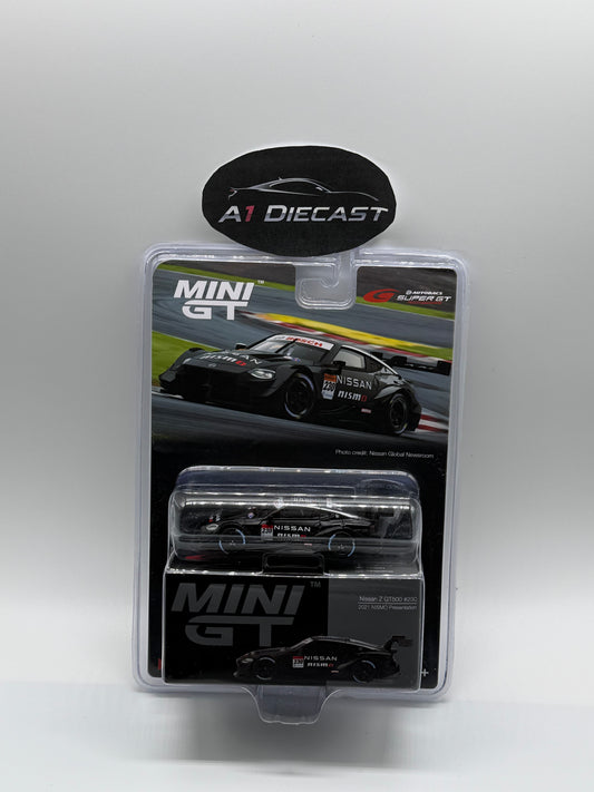 Mini GT Nissan Z GT500 #230