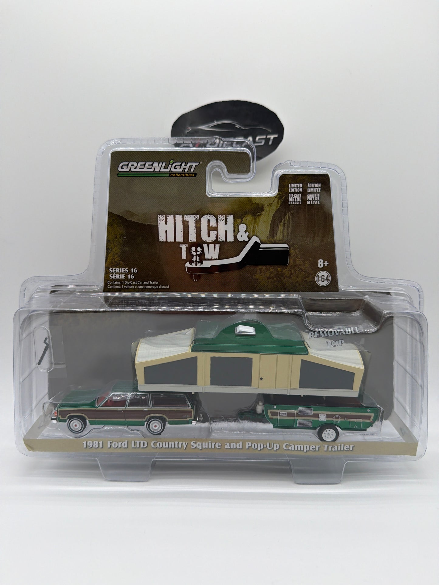 Greenlight Racing Hitch & Tow 1981 Ford LTD country Squire and Pop-up Camper Trailer