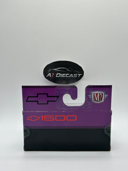 M2 Machines 1992 Chevrolet C1500 SS 454