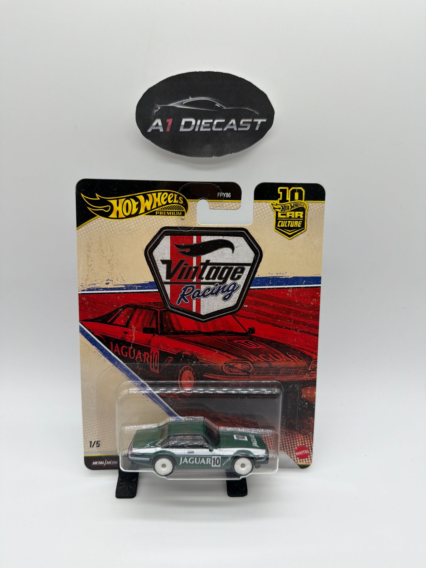Hot Wheels Premium Vintage Racing Jaguar XJS