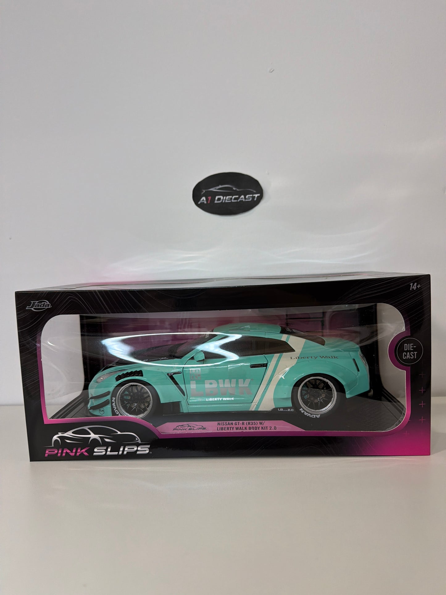 Jada Pink Slips Nissan GT-R (R35) w/ Liberty Walk Body Kit 2.0
