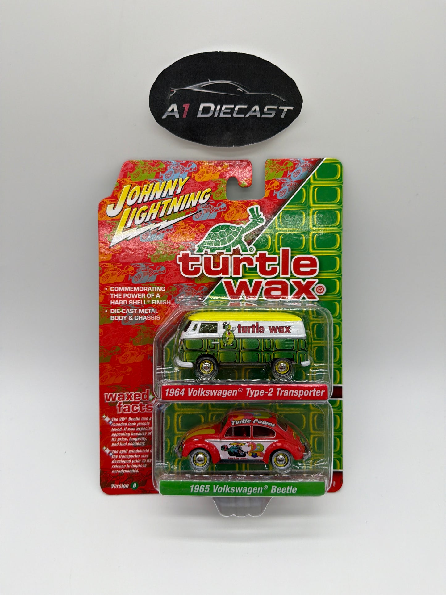Johnny Lightning Turtle Wax 1964 Volkswagen Type-2 Transporter & 1965 Volkswagen Beetle