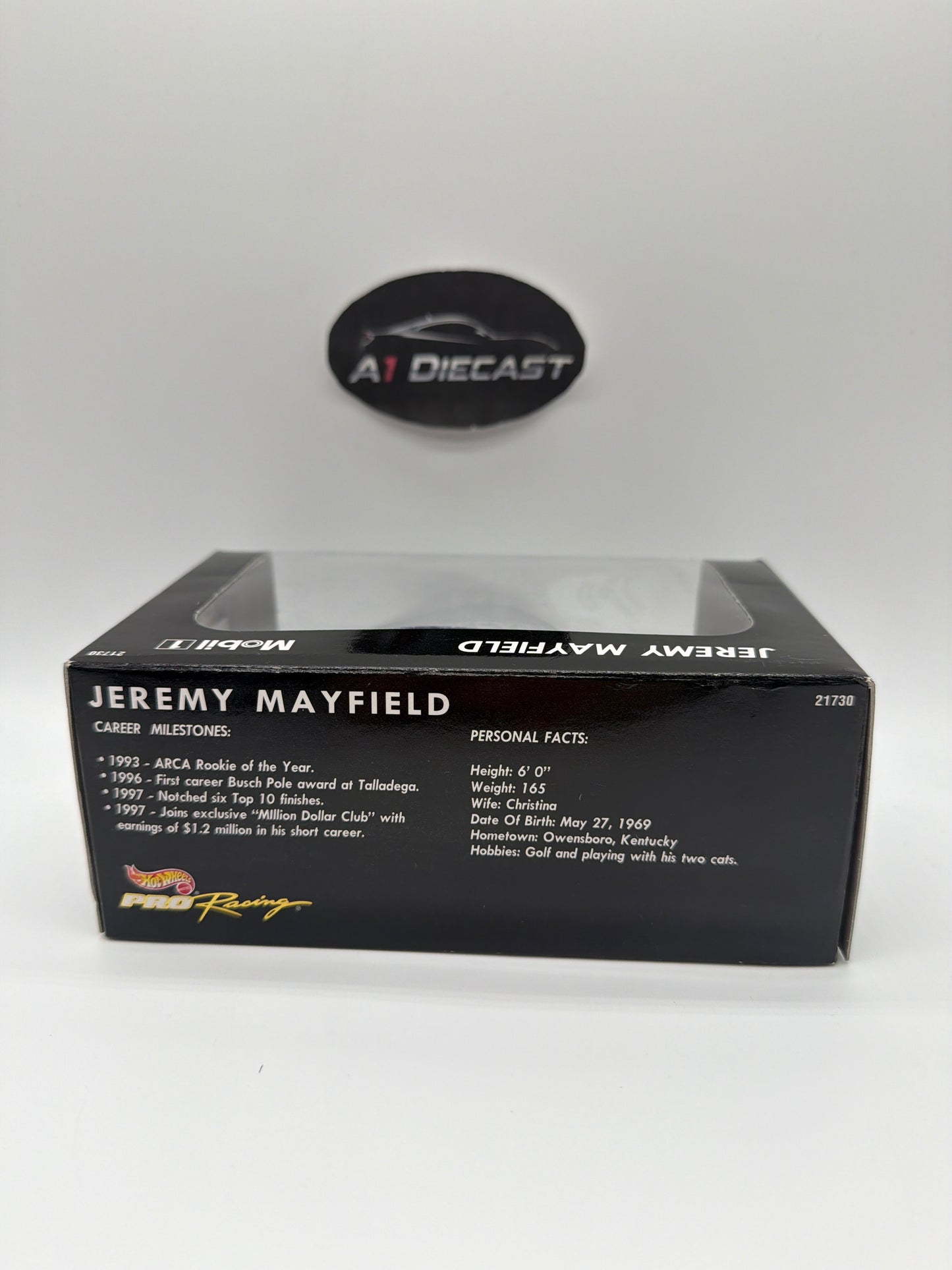 Team Hot Wheels Pro Racing Jeremy Mayfield • Mobil 1