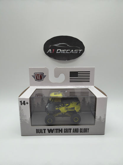 M2 Machines Detroit Muscle Special Release S60 1960 Volkswagen Type 2 PickUp