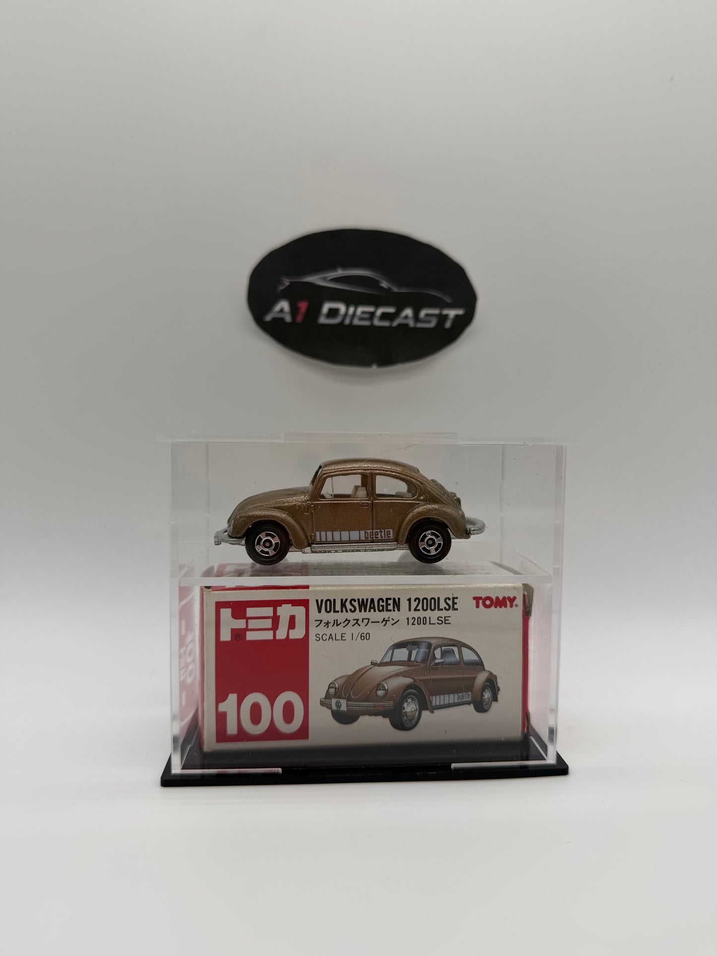 DC-5 1/64 Model Cars Acrylic Display car (Tomy)