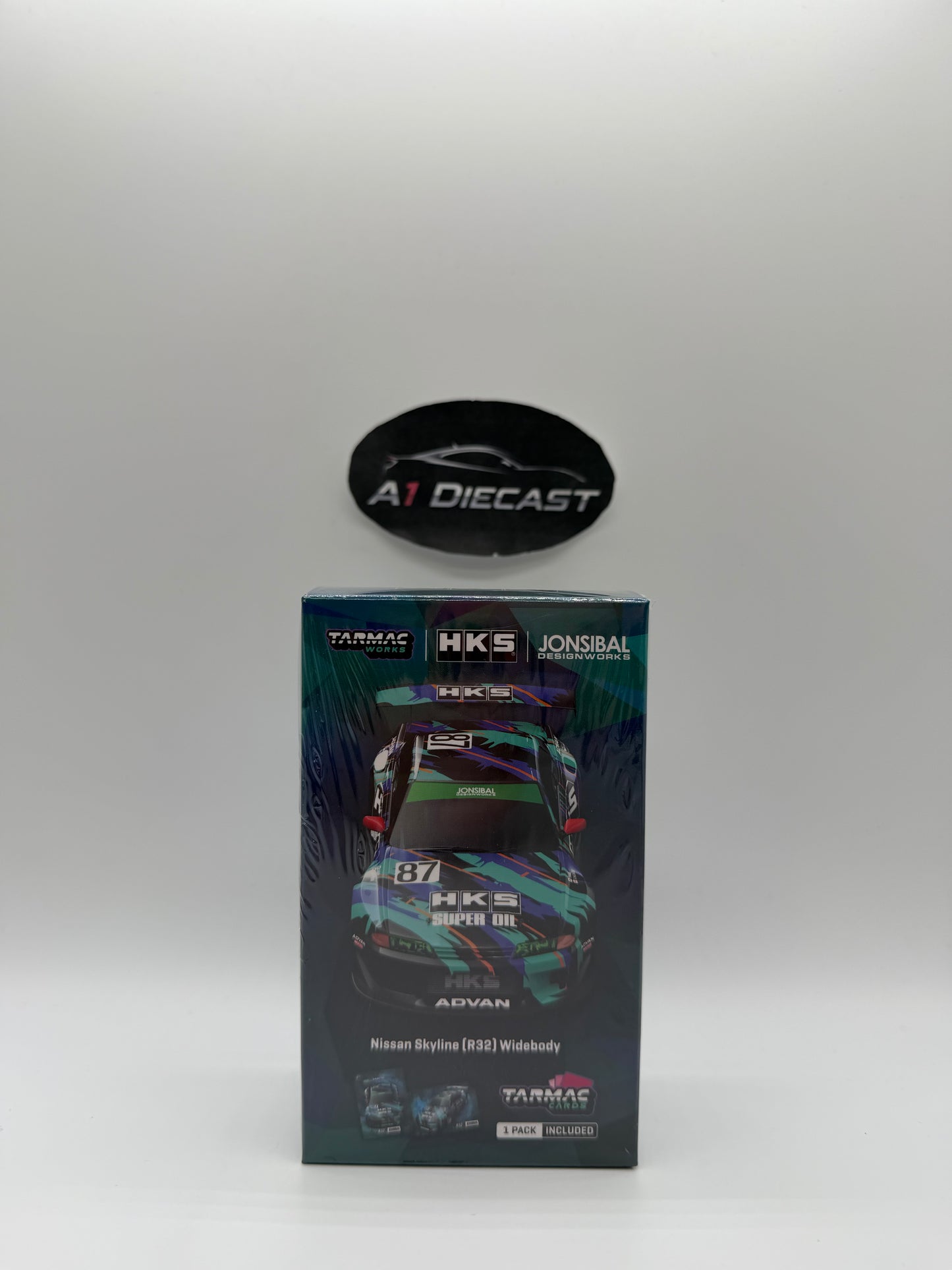 Tarmac Works HKS Nissan Skyline (R32) Widebody With 1 Tarmac Cards Pack Included