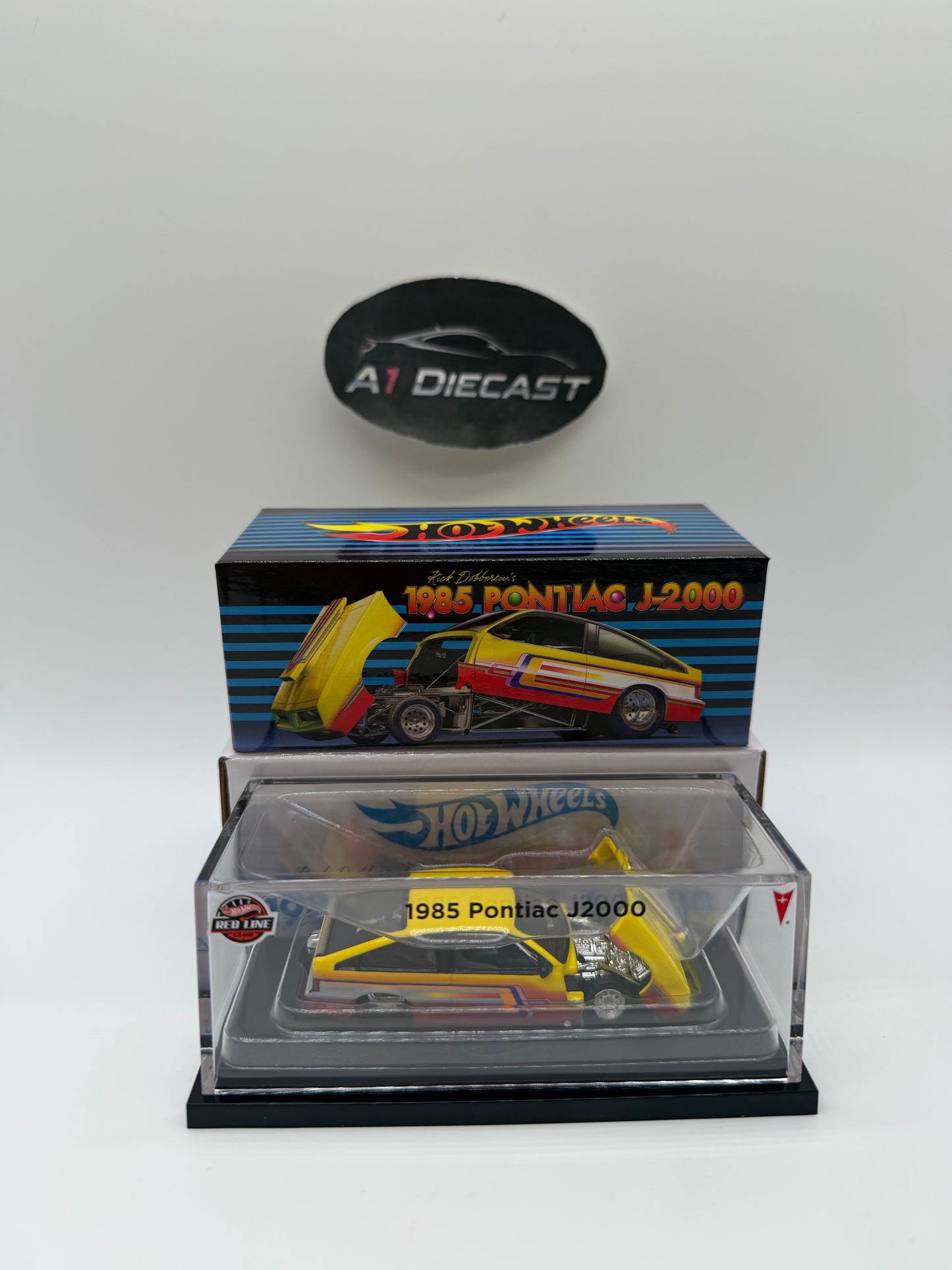 Hot Wheels Red Line Club 1985 Pontiac J2000